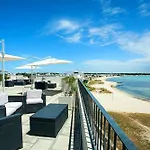 La Hotel 4*