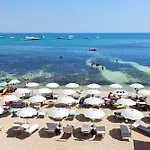 La Hotel