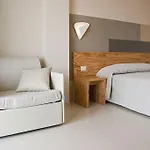 La Hotel 4*