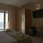 La Hotel 4*