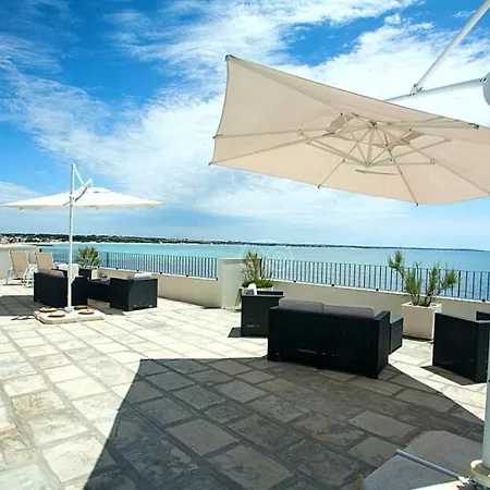 Hotel La Torre Lapillo