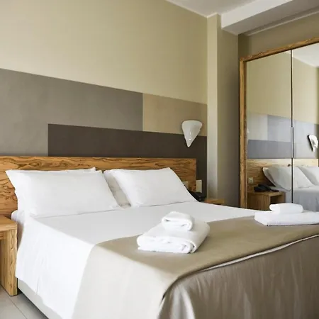 La Hotel 4*