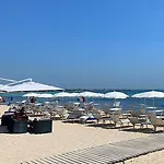 Hotel La 4*