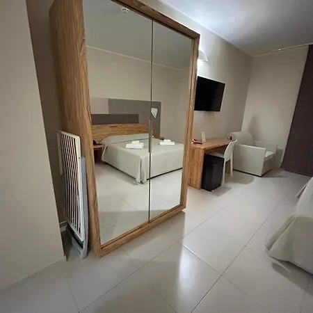 Hotel La Torre Lapillo