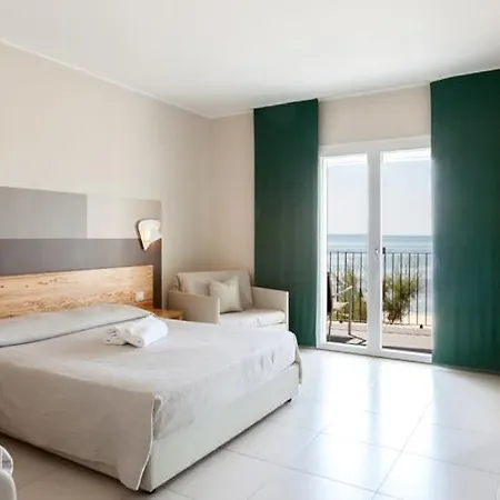 La Hotel Torre Lapillo