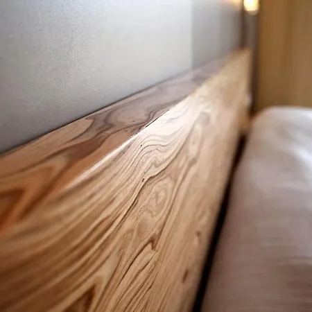 La Hotel